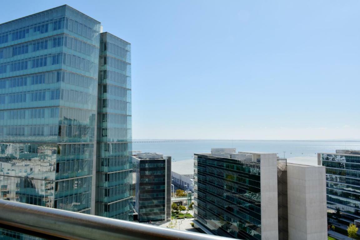 Suites Panoramic - River View Lisbon Exterior photo